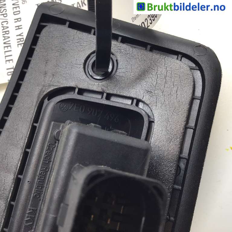 Dør høyre skyvedør til VW Transporter / Caravelle 2015-2019 (T6) (T6) (VOLKSWAGEN|7E0 907 496|)