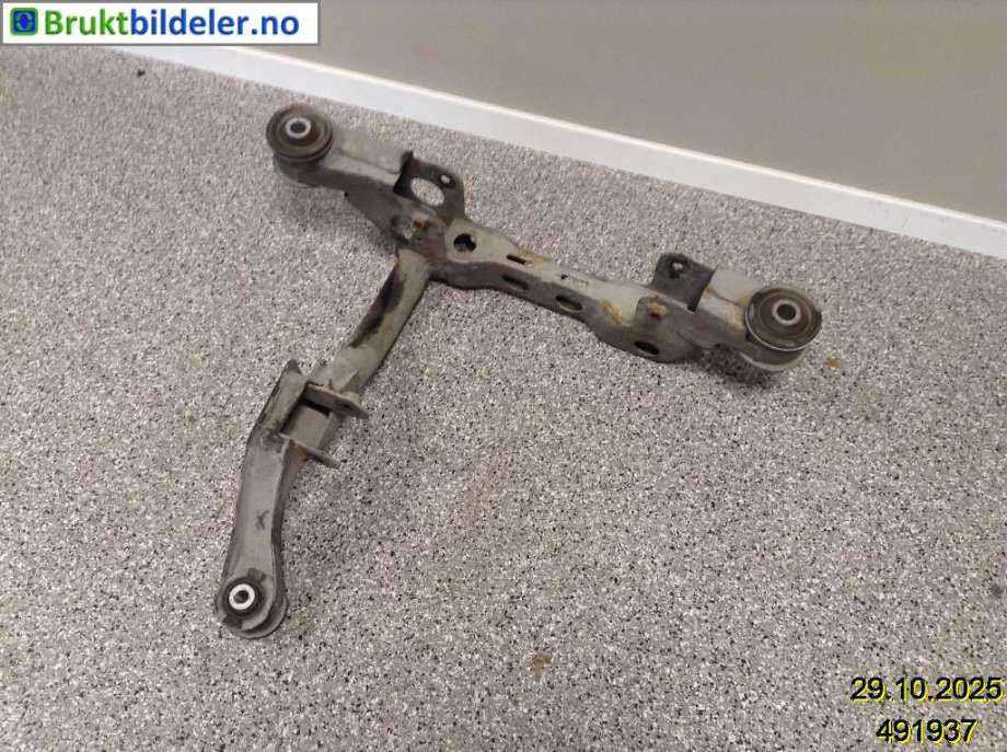 Travers bak til VW Transporter / Caravelle, 2015-2019 (T6) (T6) (VOLKSWAGEN|7E0 599 421 A)