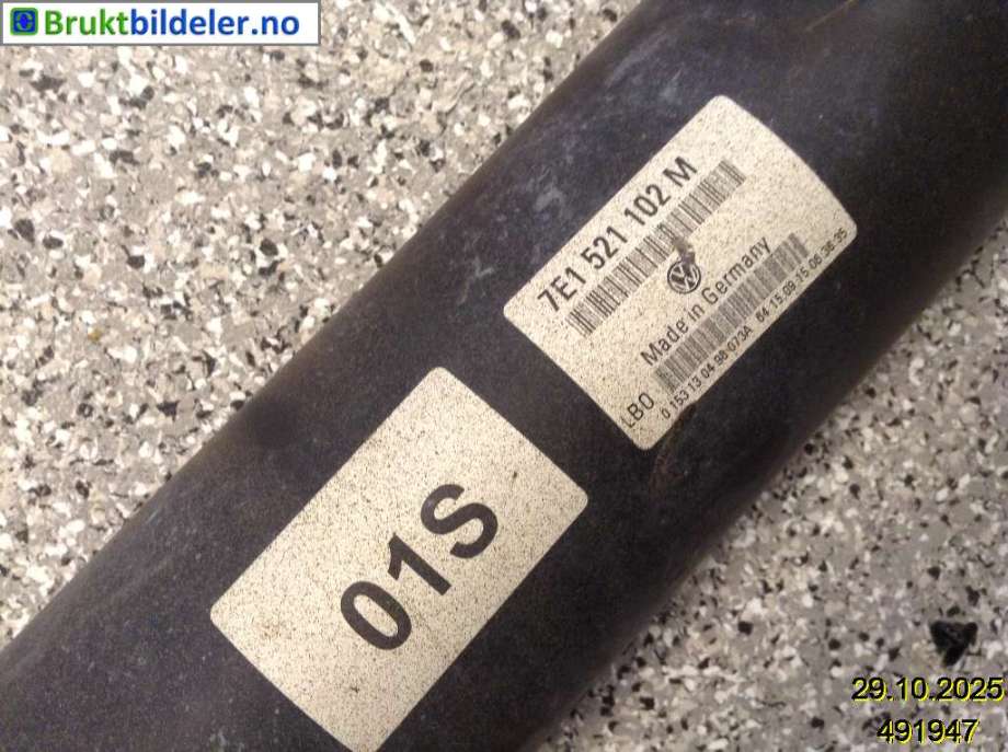 Mellomaksel til VW Transporter / Caravelle 2015-2019 (T6) (T6) (VOLKSWAGEN|7E1 521 102 M||7H0 521 101)