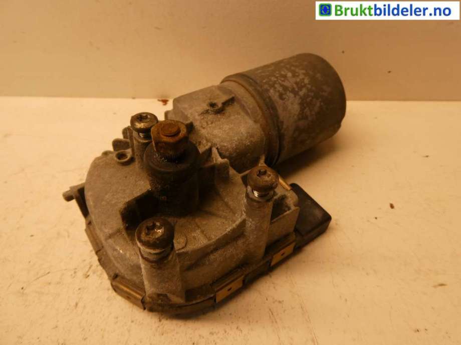 Viskermotor frontrute til Volvo V50, 2004-2007 (Fase 1) (VOLVO|30663918)