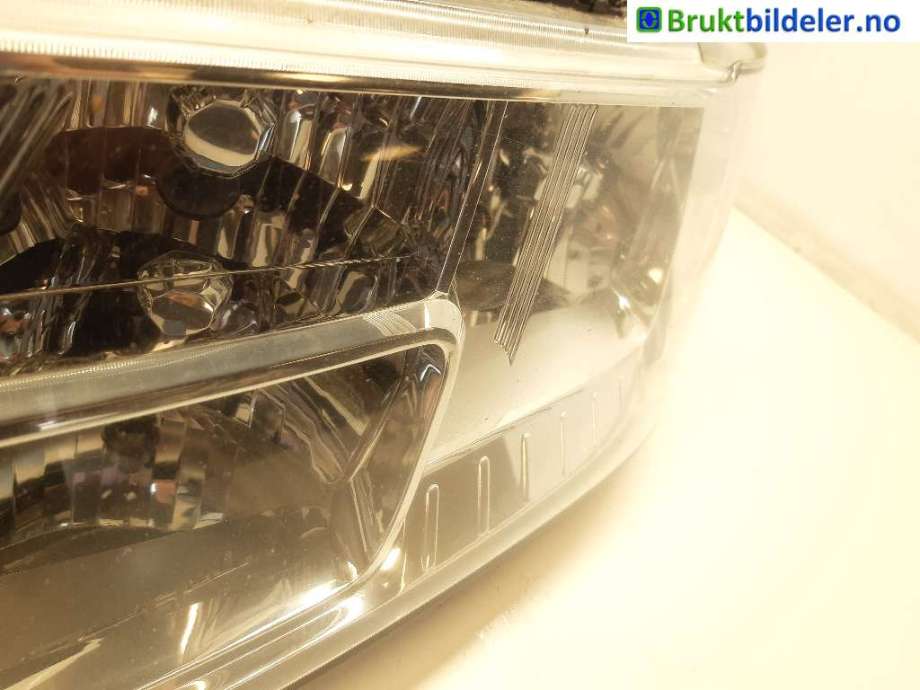 Frontlykt venstre halogen til Dodge Journey 2008-2010  (DODGE|5067 789AC|)