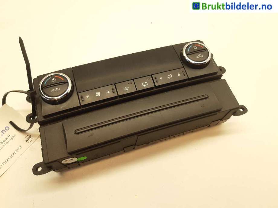 Varmeapparat betjening til Dodge Journey, 2008-2010  (DODGE|55111895AF)
