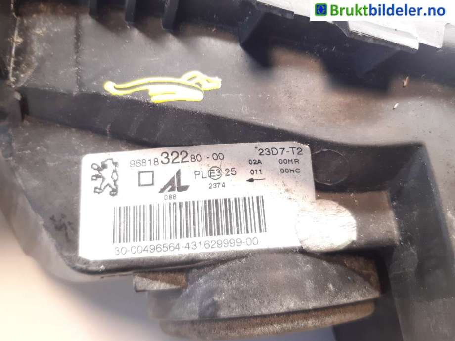 Frontlykt høyre halogen til Peugeot 307 2005-2008 (Fase 2)  (PEUGEOT|96 818 322 80|)