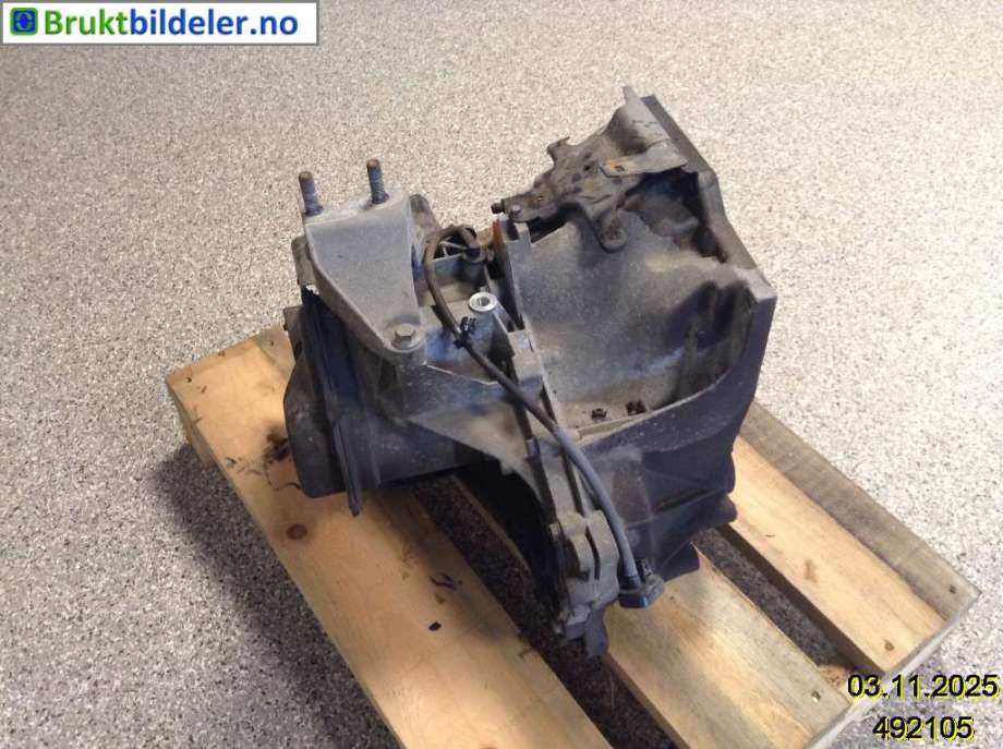 Girkasse manuell til Ford Transit Courier 2014-2018 (Type I, Fase 1) (FORD|DV1R-7002-ABG|B5/IB5|)