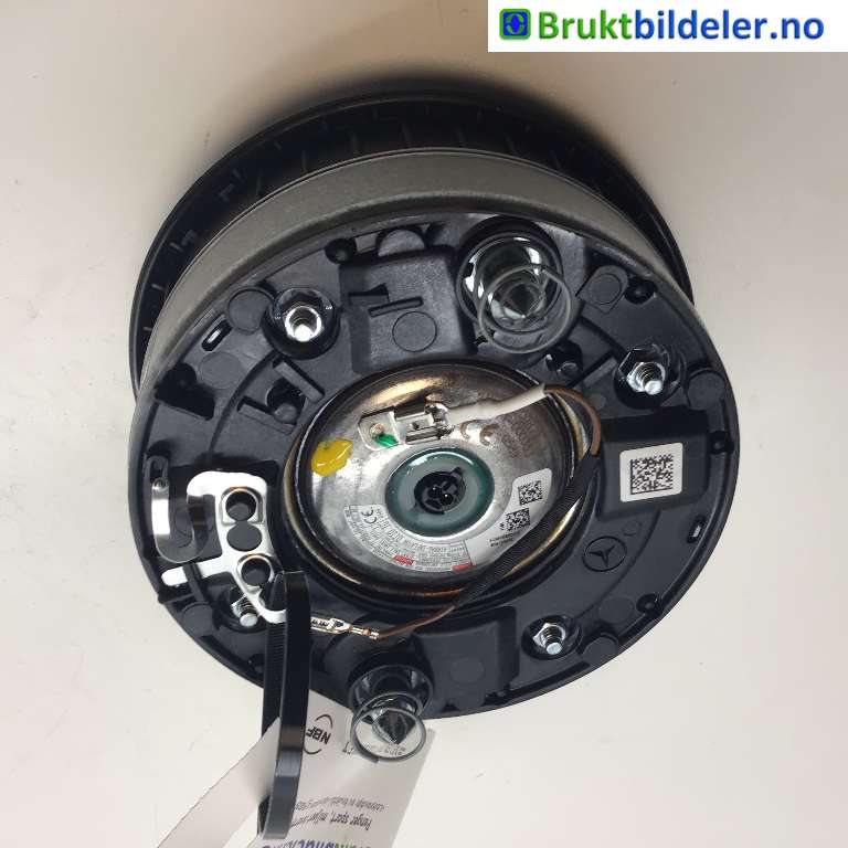 Airbag rattpute til Mercedes EQC, 2019-->>  (MERCEDES|A 000 860 75 01)
