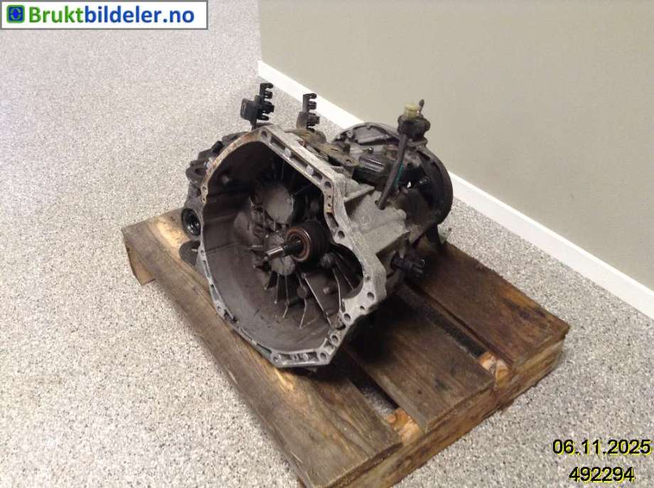 Girkasse manuell 6-trinn til Opel Vivaro B, 2014-2019  (OPEL|93453887)