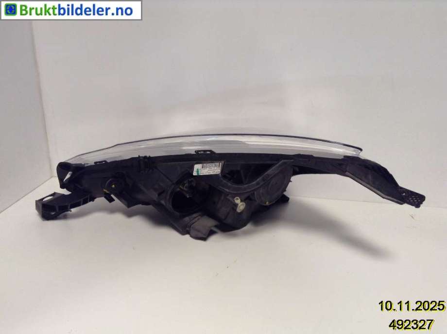 Frontlykt høyre halogen til Citroën C3 2010-2016 (Type II) (CITROEN|9673814380-02||16 069 300 80)