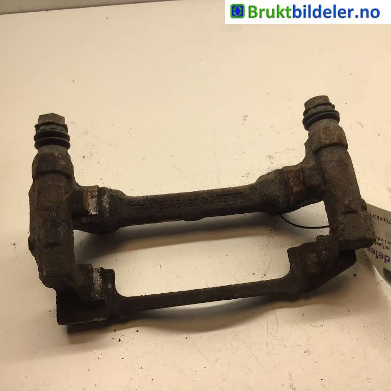Bremsecaliper brakett til Opel Vivaro B 2014-2019 (OPEL|95517365|)