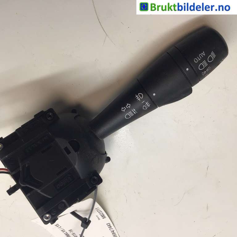Bryter blink til Opel Vivaro B, 2014-2019  (OPEL|93868054)