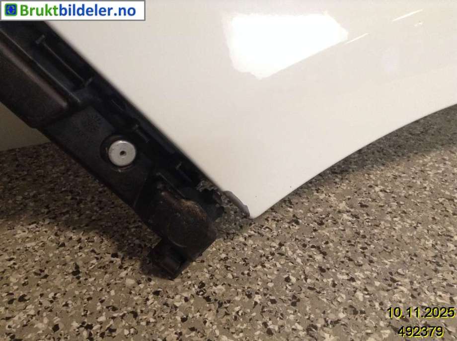 Skjerm venstre foran til Opel Vivaro B 2014-2019  (OPEL|93455812|)