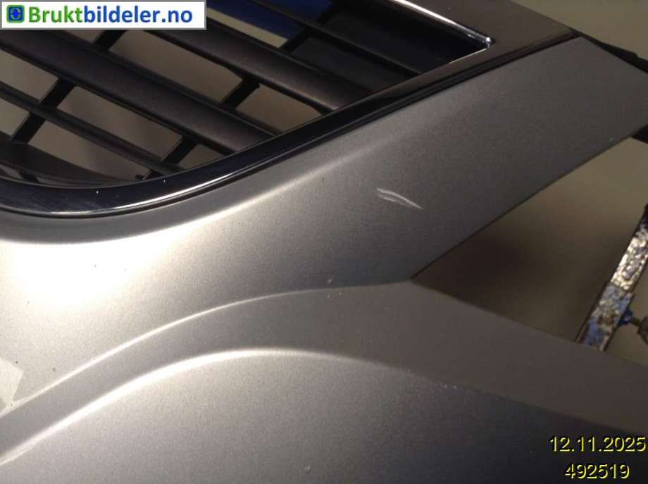 Støtfanger foran til VW Tiguan 2007-2011 (Type I, Fase 1)  (VOLKSWAGEN|5N0 807 217 Q|5N0 853 651|5N0 805 903 A)