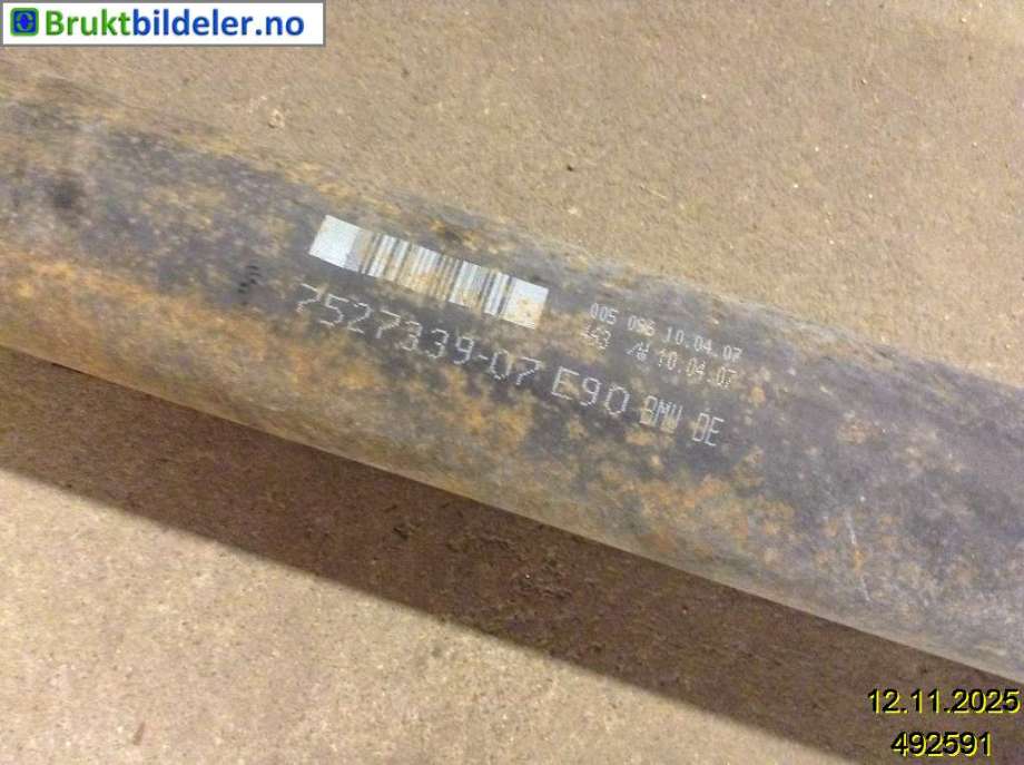 Mellomaksel til BMW 3-Serie 2005-2011 (E90/E91/E92/E93) (E90/E91/E92/E93) (BMW|7 527 339-07|)