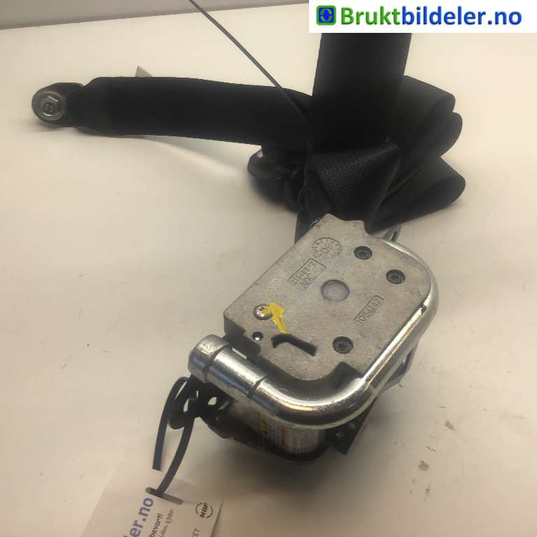 Sikkerhetsbelte foran venstre til Suzuki Kizashi, 2010-2014 (SUZUKI|84902-57LB0-5PK)