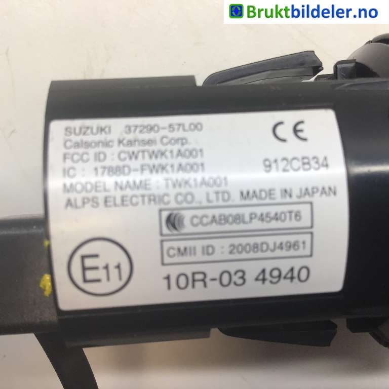 Bryter diverse til Suzuki Kizashi 2010-2014 (SUZUKI|37290-57L00|)