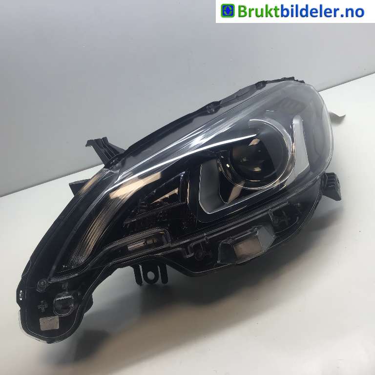 Frontlykt venstre halogen til Mopedbil Ligier JS50, 2015-2024 (Type I)  (LIGIER JS50|81150-0H150)