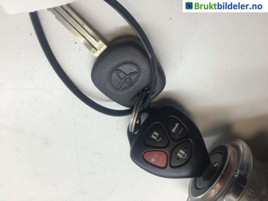Nøkkel til Toyota Camry, 2001-->> (TOYOTA|)