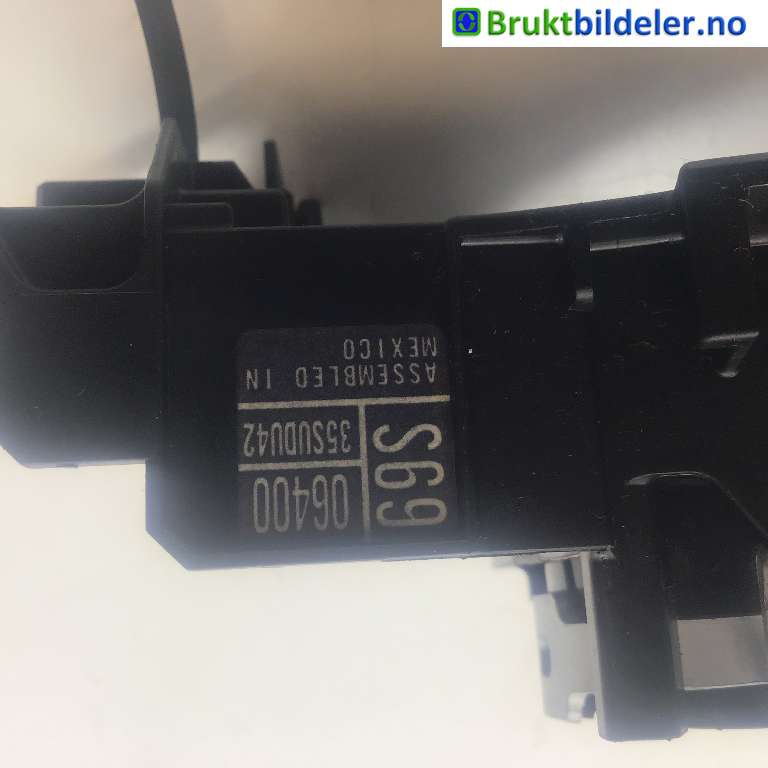 Bryter blink til Toyota Camry 2001-->>  (TOYOTA|8414006400|0640035SUDU42|)