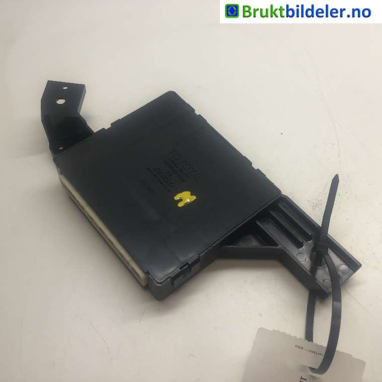Styreenhet diverse til Toyota Camry, 2001-->> (TOYOTA|8865006111)