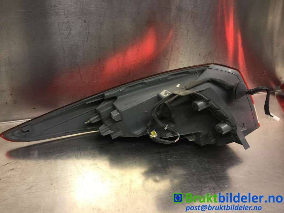 Baklykt høyre til Hyundai i40 2012-2017  (HYUNDAI|92402-3Z000|)