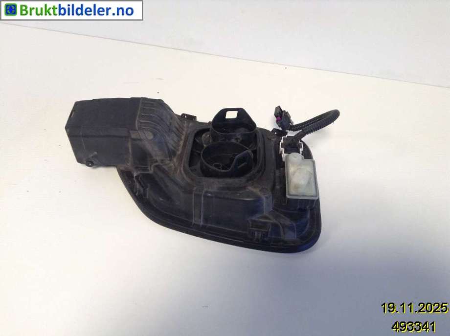 Batterilader inntak/luke til Toyota Proace 2016-->> (Type II)  (TOYOTA||9832745480)