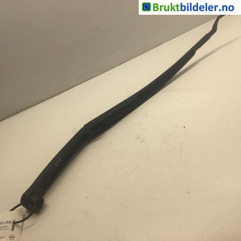 Viskerarmer frontrute til Kia Cee