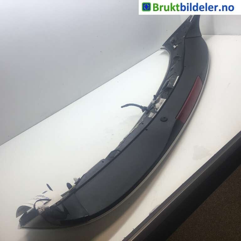 Spoiler bakluke til Renault Kadjar 2015-->>  (RENAULT|960300135R|)