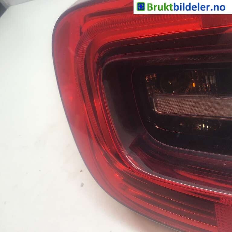 Baklykt venstre til Renault Kadjar 2015-->>  (RENAULT|265552478R|90061004|)