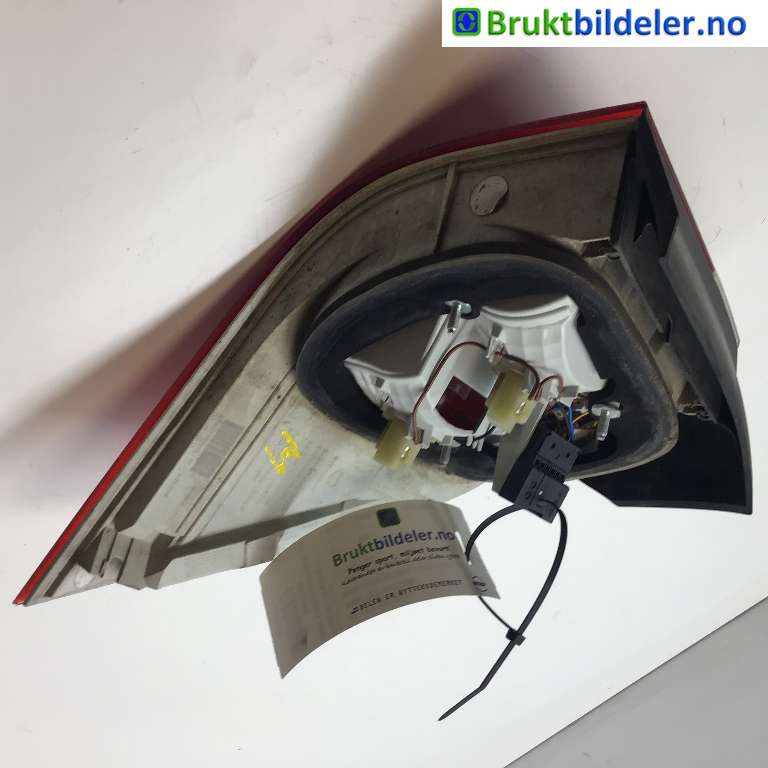 Baklykt venstre til BMW 5-Serie 2003-2010 (E60/E61) (E60/E61) (BMW|63 21 7 177 693|)