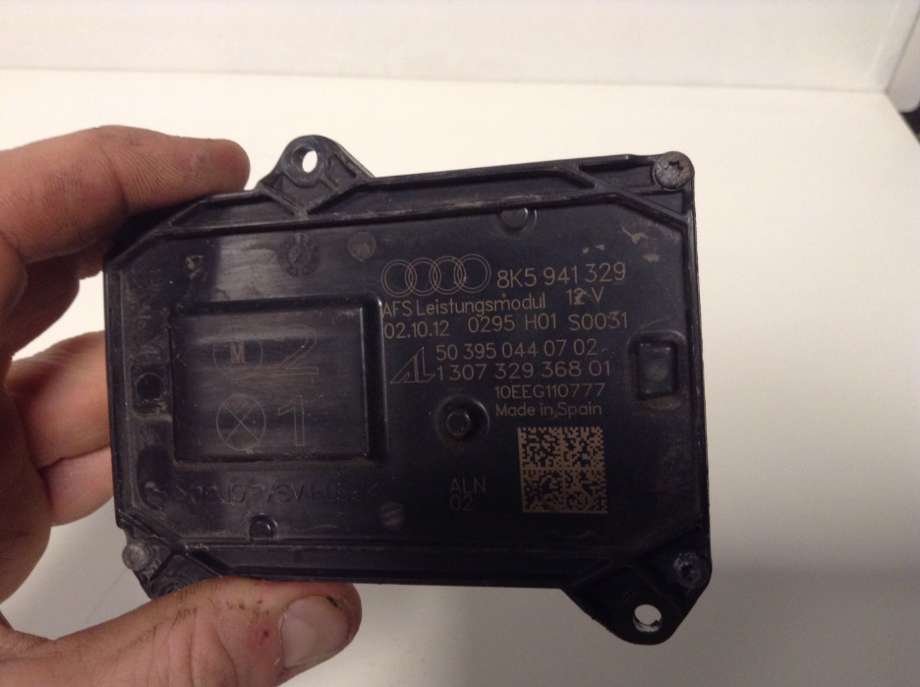 Styreenhet xenon/ballast til Audi A4 2007-2014 (Type IV) (B8) (B8) (AUDI|8K5 941 329|1 307 329 368-01|)