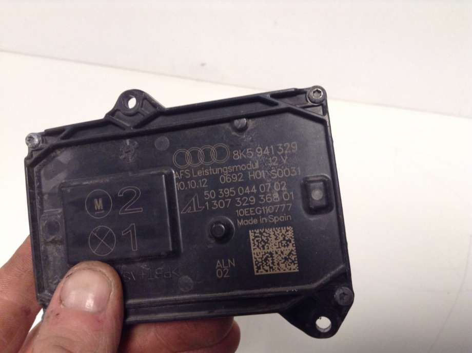 Styreenhet xenon/ballast til Audi A4 2007-2014 (Type IV) (B8) (B8) (AUDI|8K5 941 329|1 307 329 368-01|)
