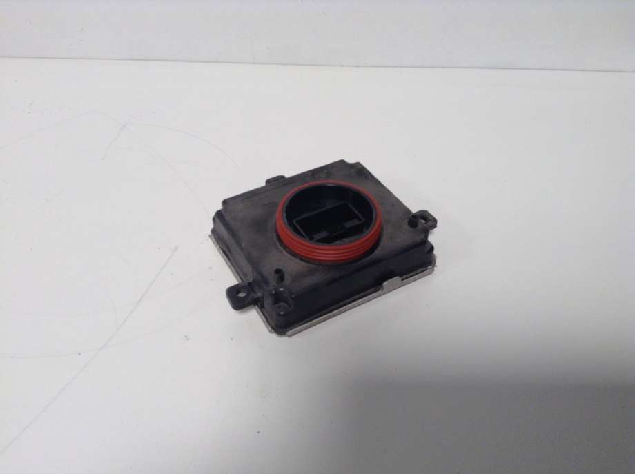 Styreenhet xenon/ballast til Audi A4, 2007-2014 (Type IV) (B8) (B8) (AUDI|4G0 907 697 D)