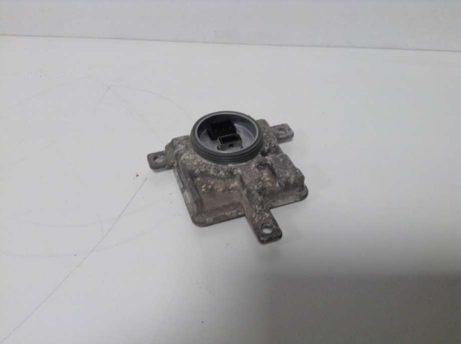 Styreenhet xenon/ballast til Audi A4 2007-2014 (Type IV) (B8) (B8) (AUDI|8K0 941 597 E|W003T22071|)