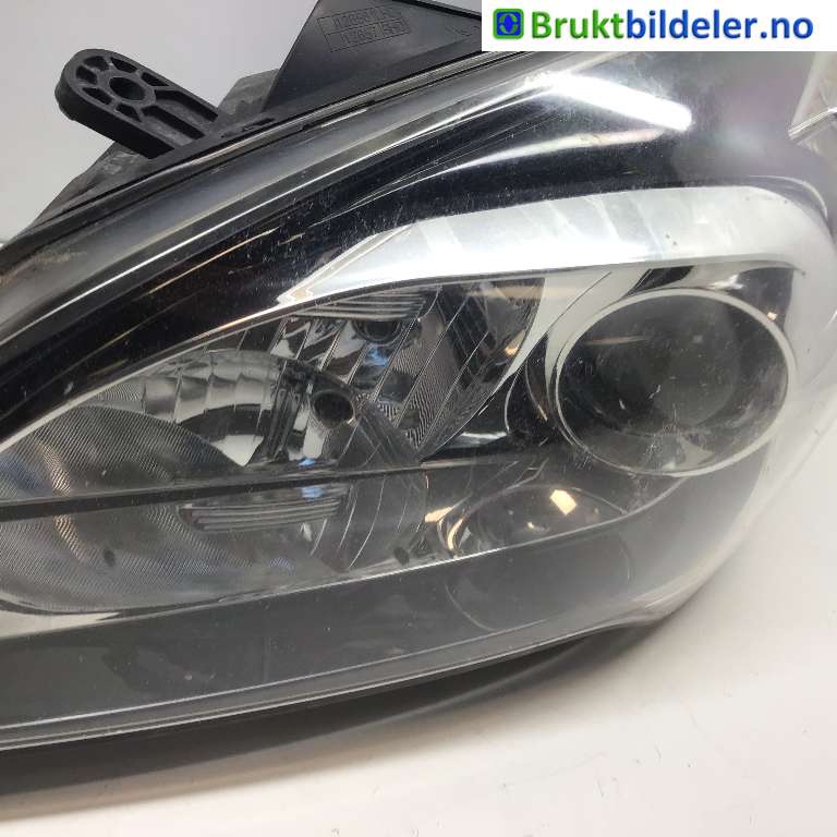Frontlykt venstre halogen til Kia Cee
