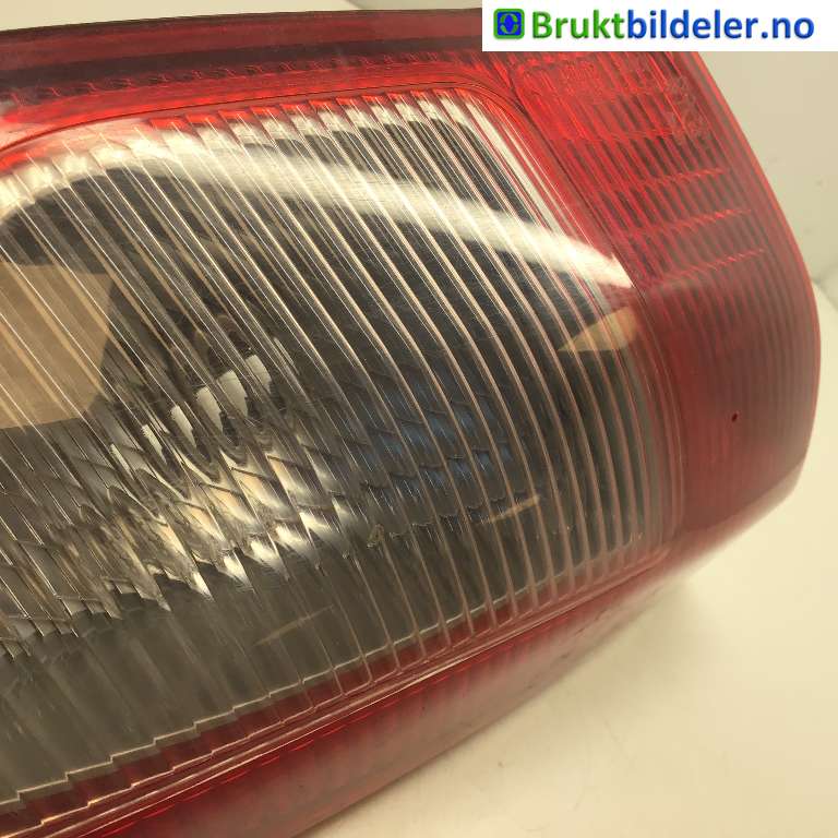 Baklykt venstre indre til Mitsubishi Lancer 2008-2017  (MITSUBISHI|8336A035|)