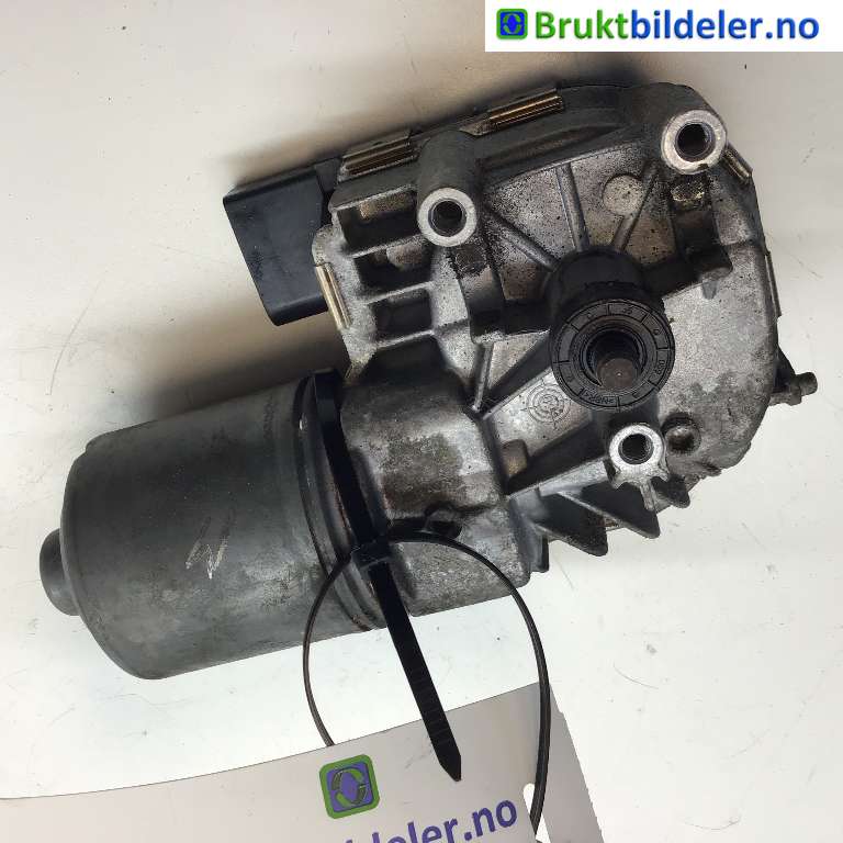 Viskermotor frontrute til Audi A6, 2008-2011 (Type III, Fase 2) (C6) (C6) (AUDI|4F1 955 119 D)