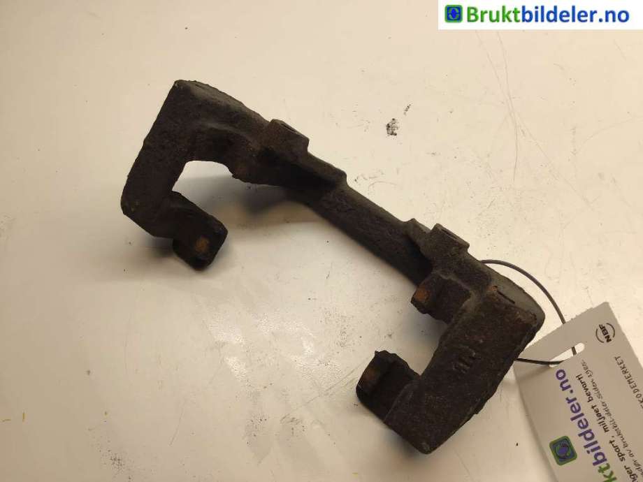 Bremsecaliper brakett til BMW 3-Serie 2012-2018 (F30/F31/F34) (F30/F31/F34) (BMW|34 11 6 850 971|)