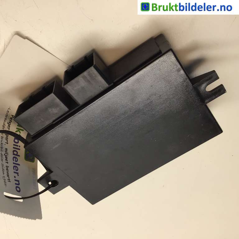 Styreenhet hengerfeste til VW Transporter / Caravelle 2009-2015 (Fase 2) (T5) (T5) (VOLKSWAGEN|1K0 907 383 G|3B001001|)
