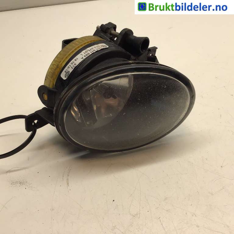 Tåkelykt venstre foran til VW Transporter / Caravelle, 2009-2015 (Fase 2) (T5) (T5) (VOLKSWAGEN|7E0 941 699 A)