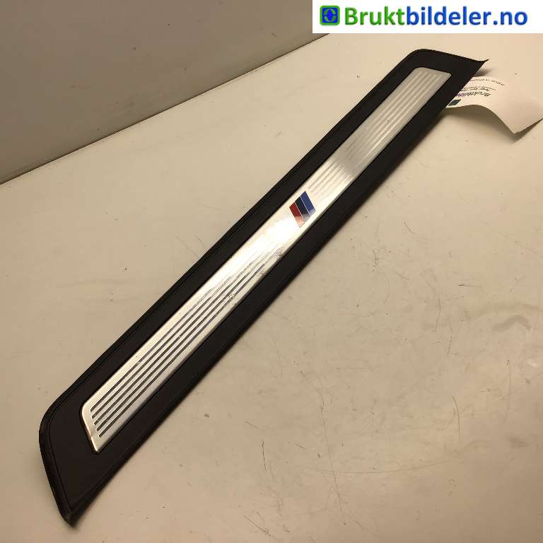 Lister til BMW 5-Serie, 2010-2017 (F10/F11) (F10/F11) (BMW|51 47 8 050 054)