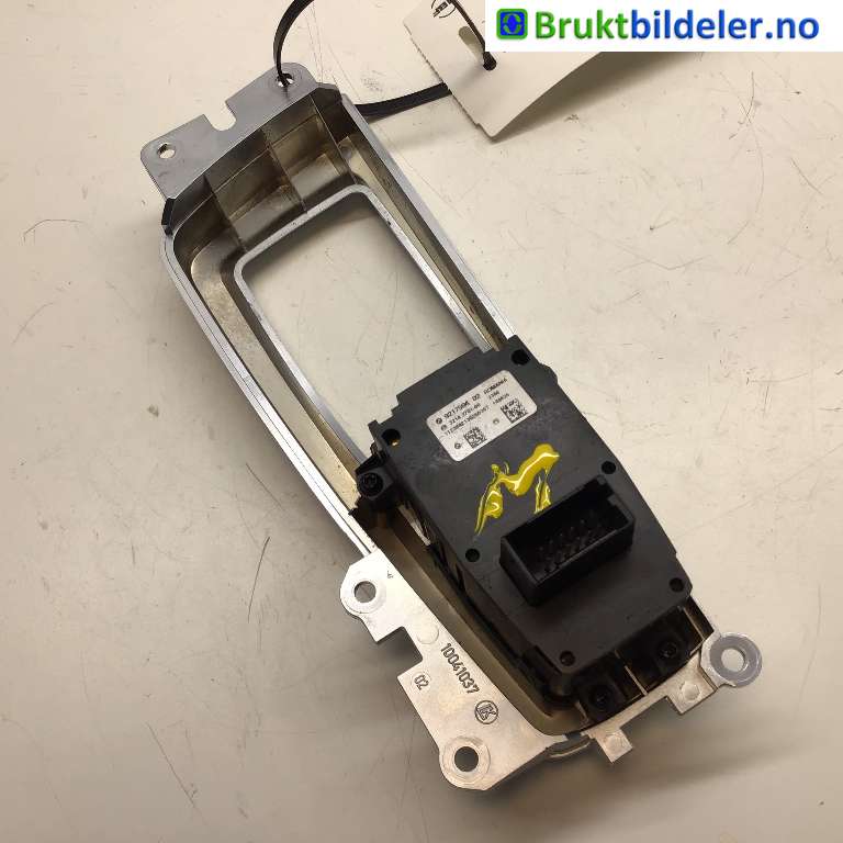 Bryter elektrisk håndbrekk/parkbrems til BMW 5-Serie 2010-2017 (F10/F11) (F10/F11) (BMW|9 217 594|3214.3701-00|)