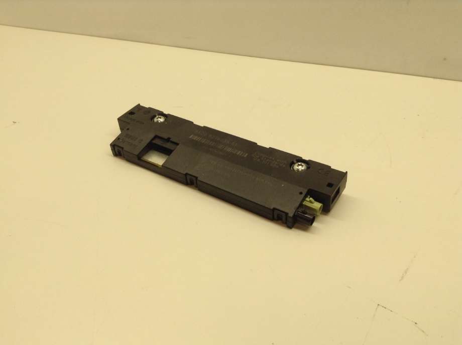 Antenne forsterker til BMW 5-Serie, 2010-2017 (F10/F11) (F10/F11) (BMW|65 20 9 276 036-01)