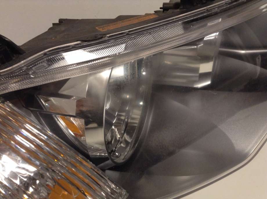 Frontlykt høyre xenon til Mitsubishi Outlander 2007-2010 (Type II, Fase 1)  (MITSUBISHI|8301A162|)