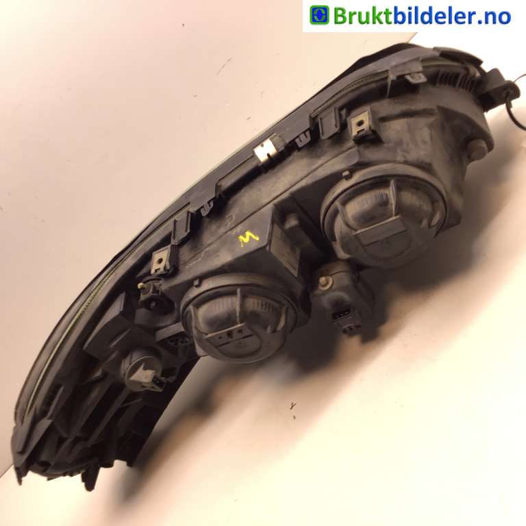 Frontlykt venstre halogen til Volvo S60 2000-2004 (Type I, Fase 1)  (VOLVO|8693577|)