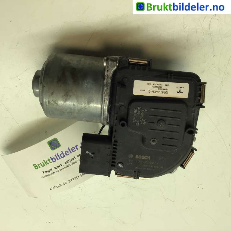 Viskermotor frontrute til Tesla Model 3 2018-2023 (Fase 1)  (TESLA|1076725-CN-G|3 397 022 07C|)