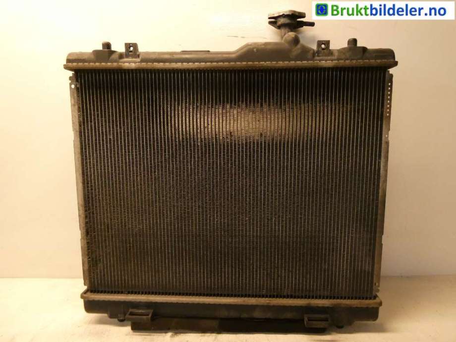 Radiator (manuell gir) til Suzuki Swift 2011-2017 (SUZUKI|17700-71L00|)