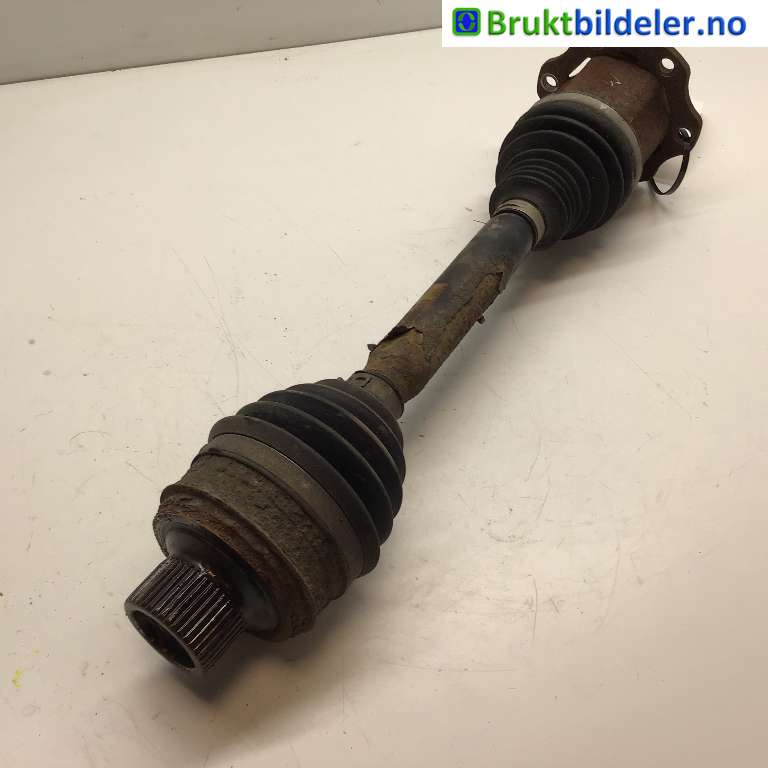 Drivaksel venstre foran til Audi A5 2007-2016 (Type I)  (AUDI|8K0 407 271 AL|)