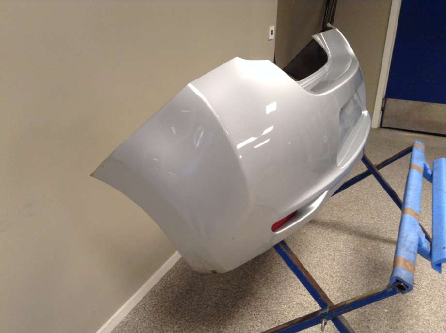 Støtfanger bak til Nissan Leaf 2011-2017 (Type I) (NISSAN|850223ND1H||850223NG2H)