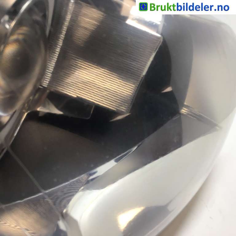Frontlykt høyre xenon til Audi A4 2004-2008 (Type III) (B7) (B7) (AUDI|8E0 941 030 BM|)