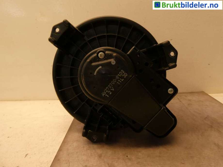 Varmeapparat motor til Toyota Verso 2009-2016 (Type III)  (TOYOTA|8710302150|AV272700-8103|)