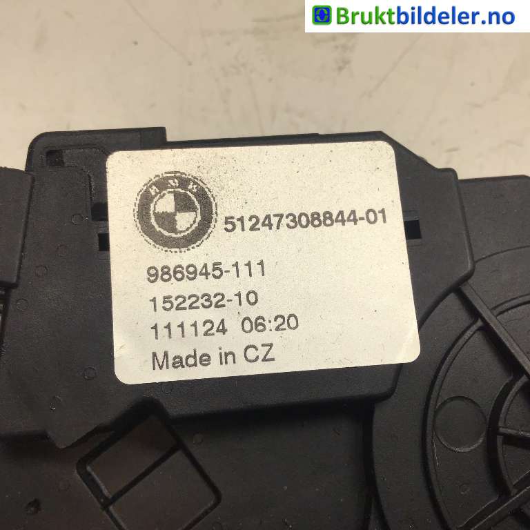 Baklukelås til BMW 3-Serie 2005-2011 (E90/E91/E92/E93) (E90/E91/E92/E93) (BMW|51 24 7 308 844|986945-111|)